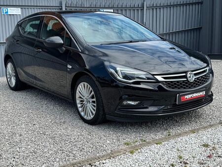 VAUXHALL ASTRA 1.6 CDTi BlueInjection Elite Auto Euro 6 5dr